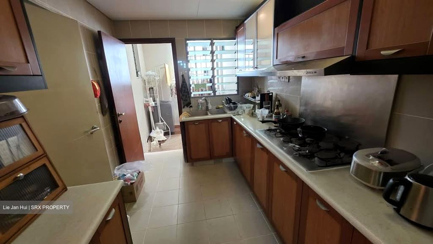 Sunhaven (D16), Condominium #560756791
